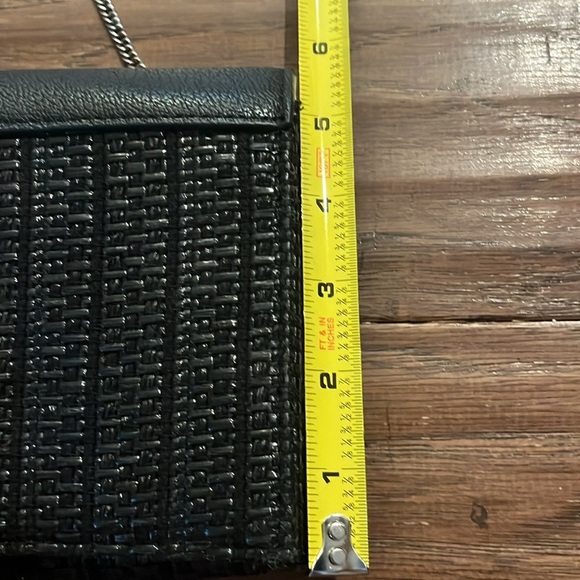 The Limited Basket Weave Mini Purse - Picture 7 of 7